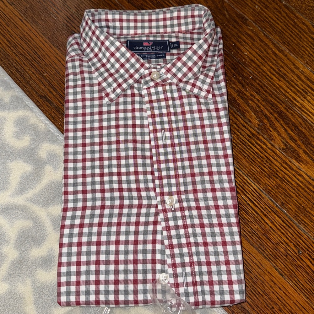Vineyard Vines NWOT Slim Fit Red/Grey Check Tucker Mens XL Button Down.
